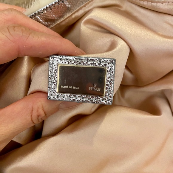 Authentic Fendi vintage fur spy - Picture 11 of 13